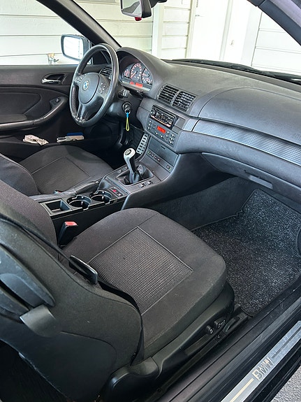BMW 318Ci 6 of 8