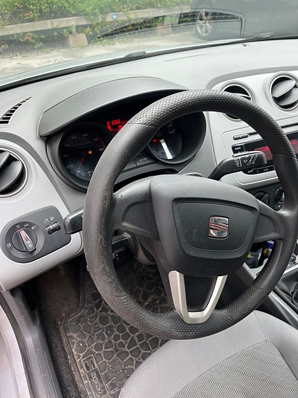 Seat Ibiza 6 of 7