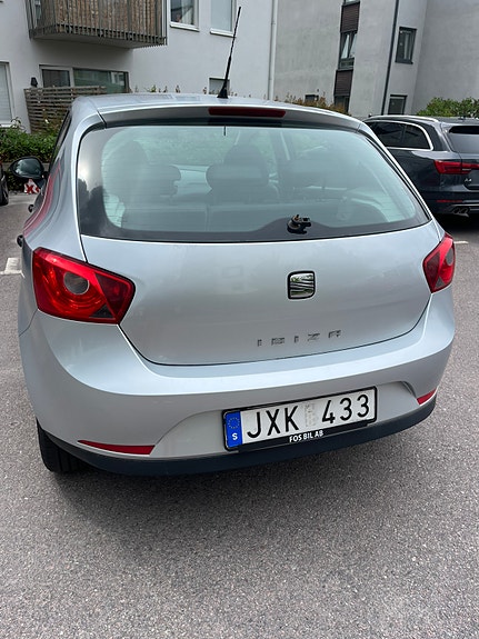 Seat Ibiza 2 of 7