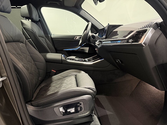 BMW X5 8 of 20