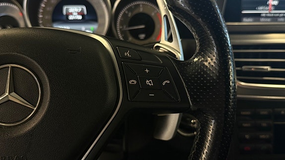 Mercedes-Benz E220 19 of 23