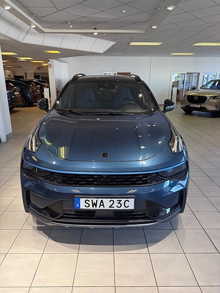 Lynk & Co 01 5 of 21