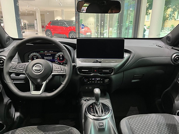 Nissan Juke 5 of 7