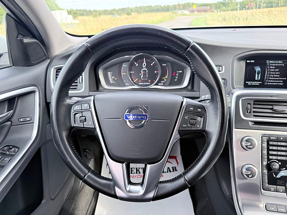 Volvo V60 12 of 20