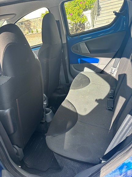 Toyota Aygo 5 of 10