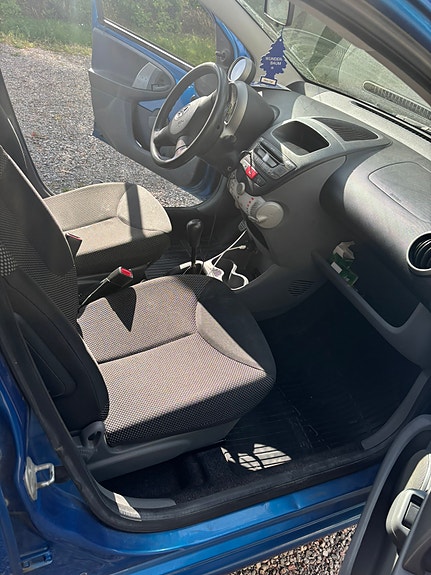Toyota Aygo 7 of 10
