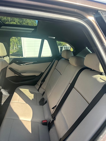 BMW X1 2 of 8