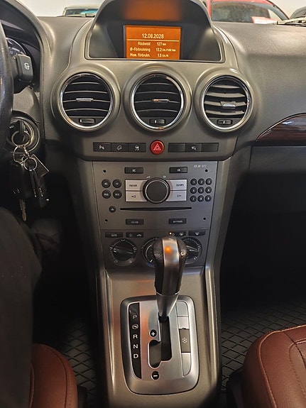 Opel Antara 13 of 19