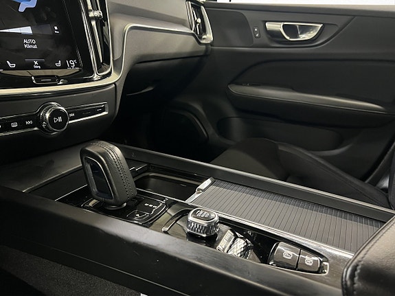 Volvo S60 21 of 30