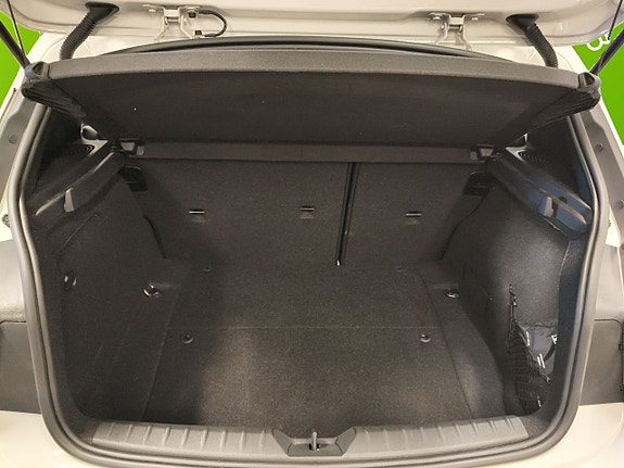 BMW 116i 16 of 23
