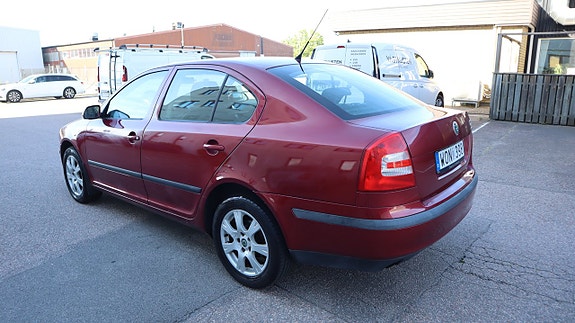 Skoda Octavia 4 of 7