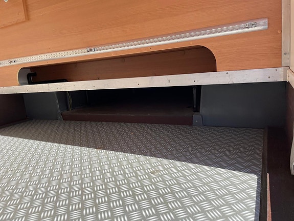 Knaus Sunliner 800 Alde/Markis/Ac/ 8 of 24
