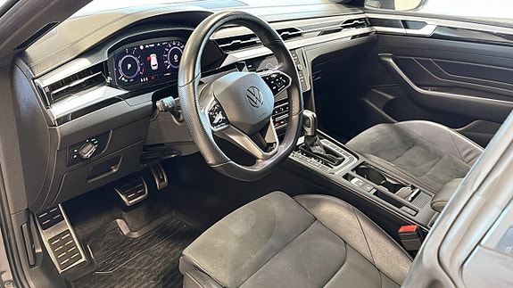 Volkswagen Arteon 8 of 12