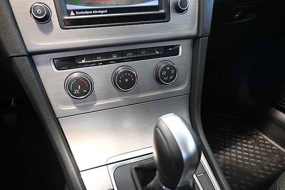 Volkswagen Golf I 21 of 30