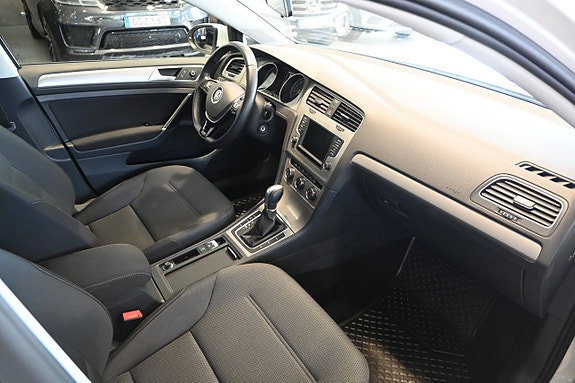 Volkswagen Golf I 10 of 30