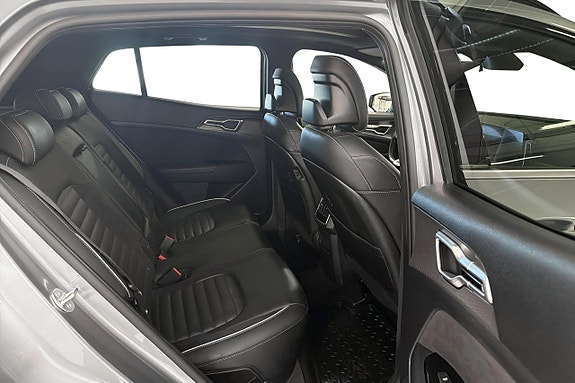 Kia Sportage 11 of 25