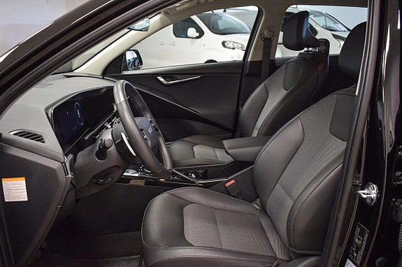 Kia Niro 7 of 27