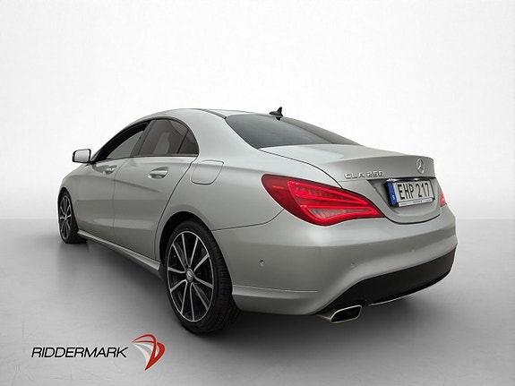 Mercedes-Benz CLA250 5 of 28