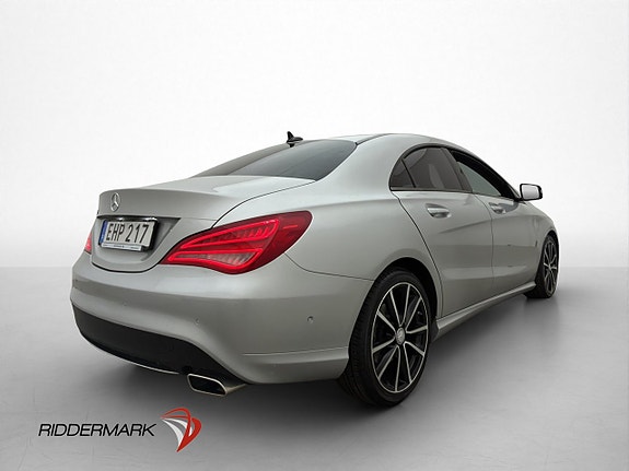 Mercedes-Benz CLA250 8 of 28