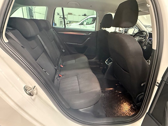 Skoda Octavia 13 of 18