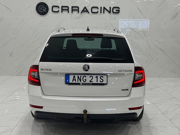Skoda Octavia 14 of 18