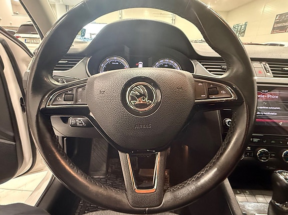 Skoda Octavia 8 of 18