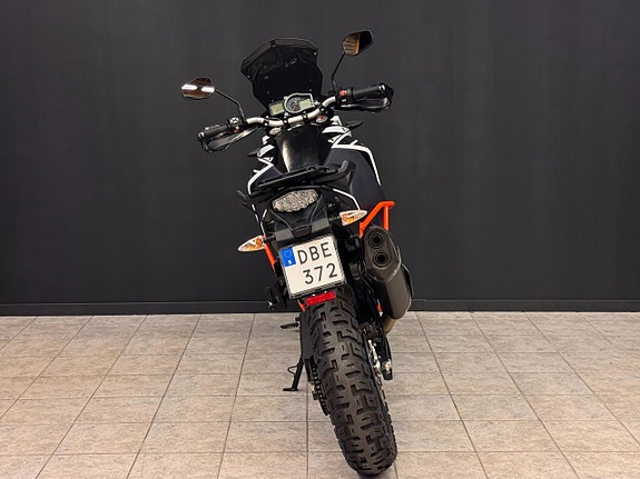 KTM 1090 Adventure R | Toppbox | Nya däck 6 of 21