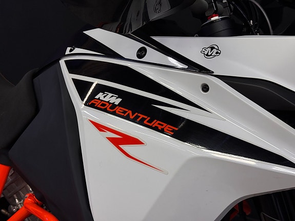 KTM 1090 Adventure R | Toppbox | Nya däck 12 of 21