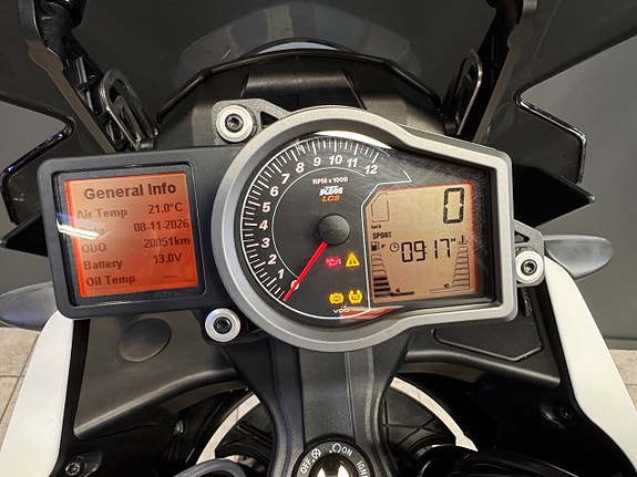 KTM 1090 Adventure R | Toppbox | Nya däck 20 of 21