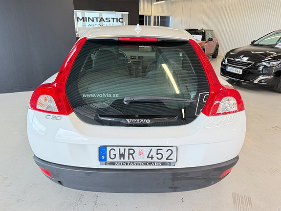 Volvo C30 7 of 17