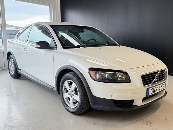 Volvo C30 3 of 17