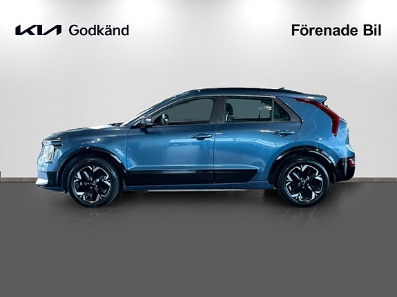 Kia Niro 2 of 15