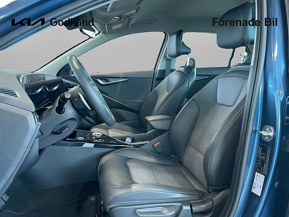Kia Niro 8 of 15