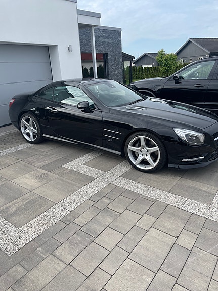 Mercedes-Benz SL350 4 of 4
