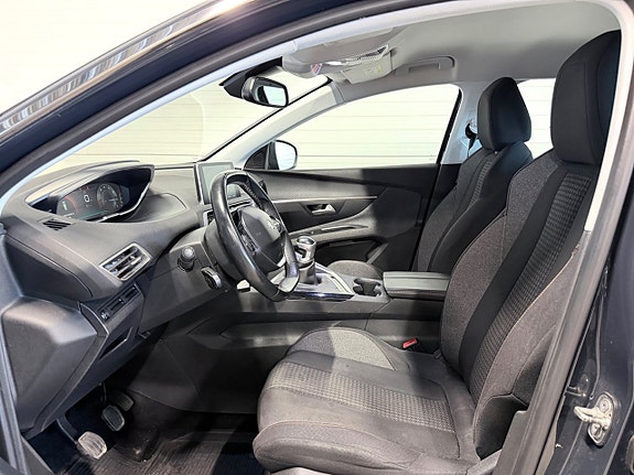 Peugeot 3008 9 of 12