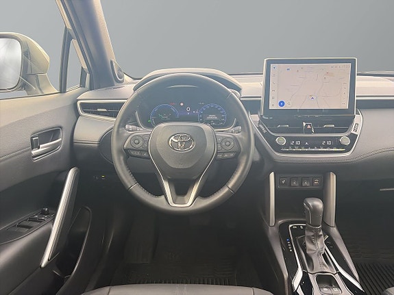 Toyota Corolla Cross 8 of 15