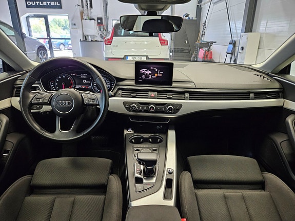 Audi A5 11 of 27