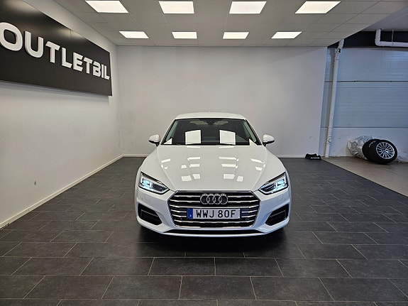 Audi A5 4 of 27