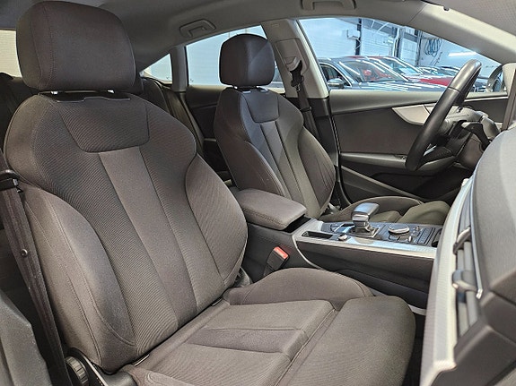 Audi A5 14 of 27