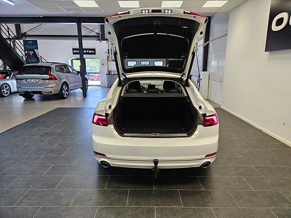 Audi A5 6 of 27