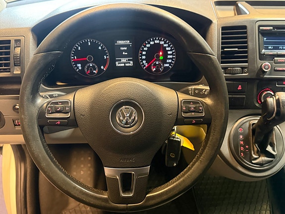Volkswagen Transporter 10 of 18