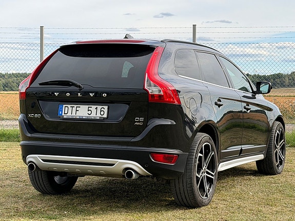 Volvo XC60 7 of 16