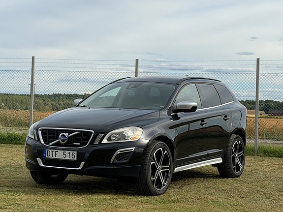 Volvo XC60 4 of 16