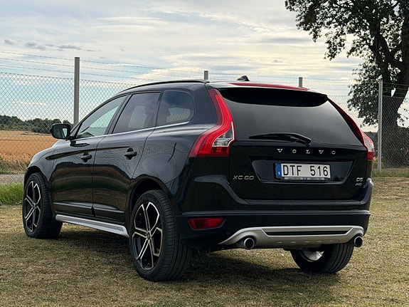 Volvo XC60 5 of 16