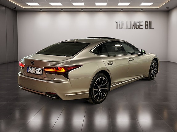 Lexus LS500h 5 of 30