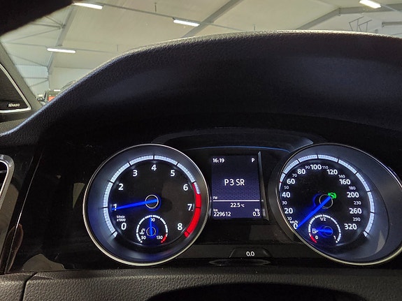 Volkswagen Golf I 12 of 12