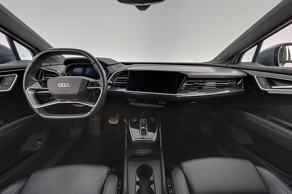 Audi Q4 e-tron 13 of 30