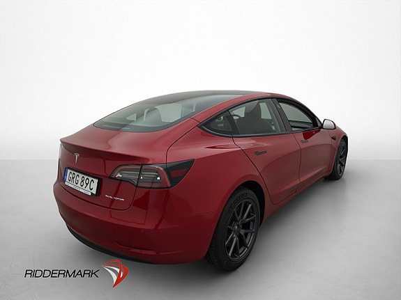Tesla Model 3 9 of 30