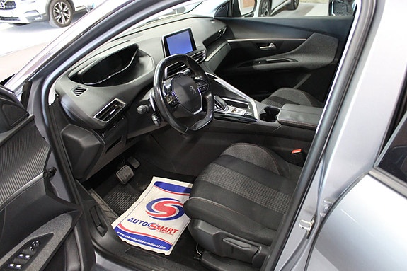 Peugeot 3008 10 of 14