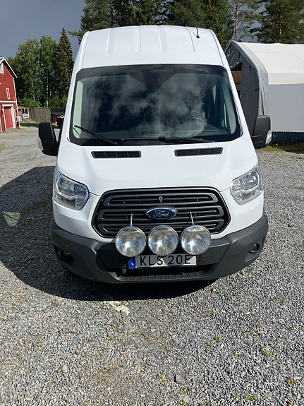 Ford Transit 350 L3 Van 6 of 9